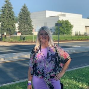 Meet your Posher, Melissa